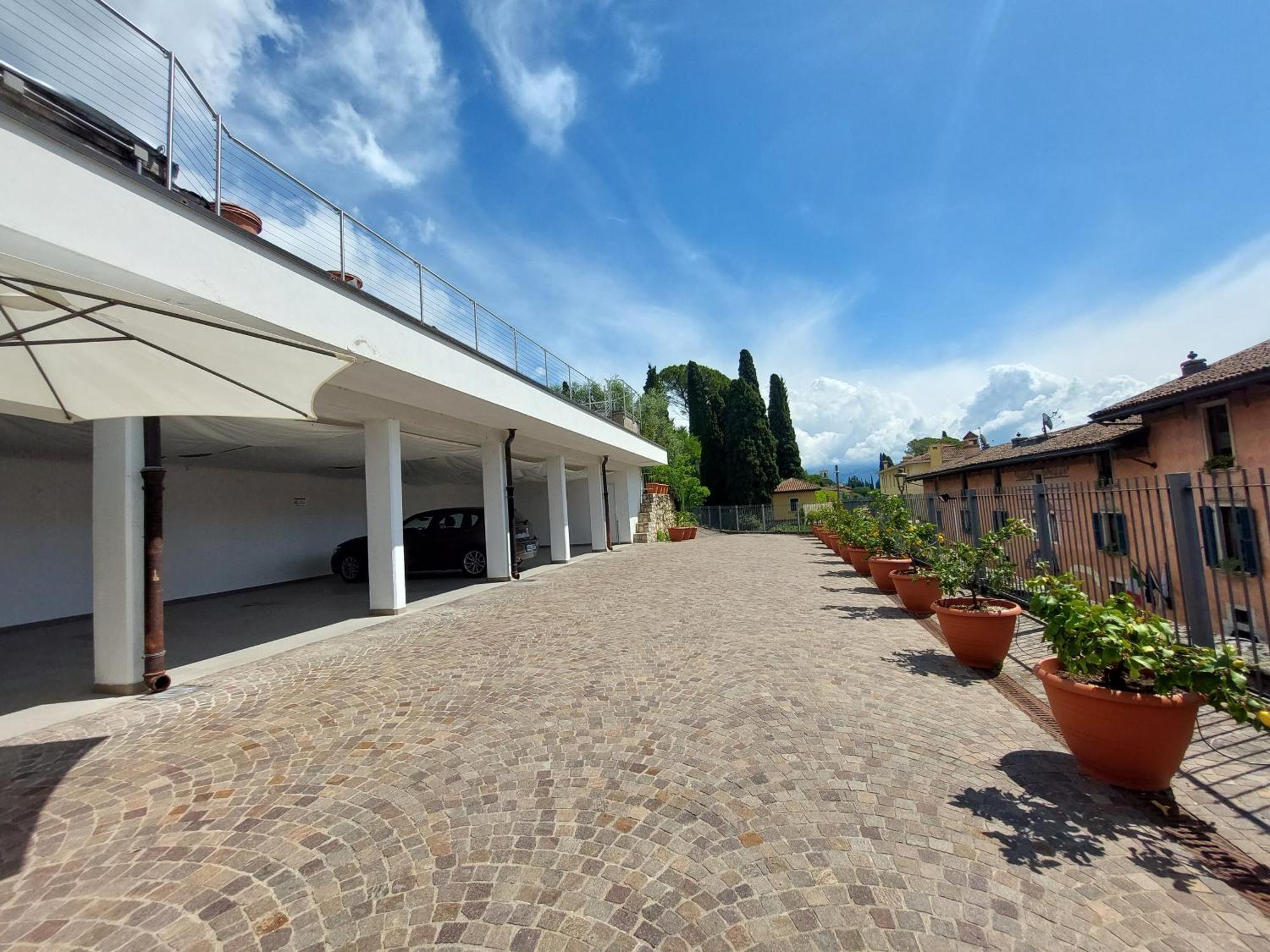 Pizzocolo Resort Fasano Gardone Riviera Exterior foto